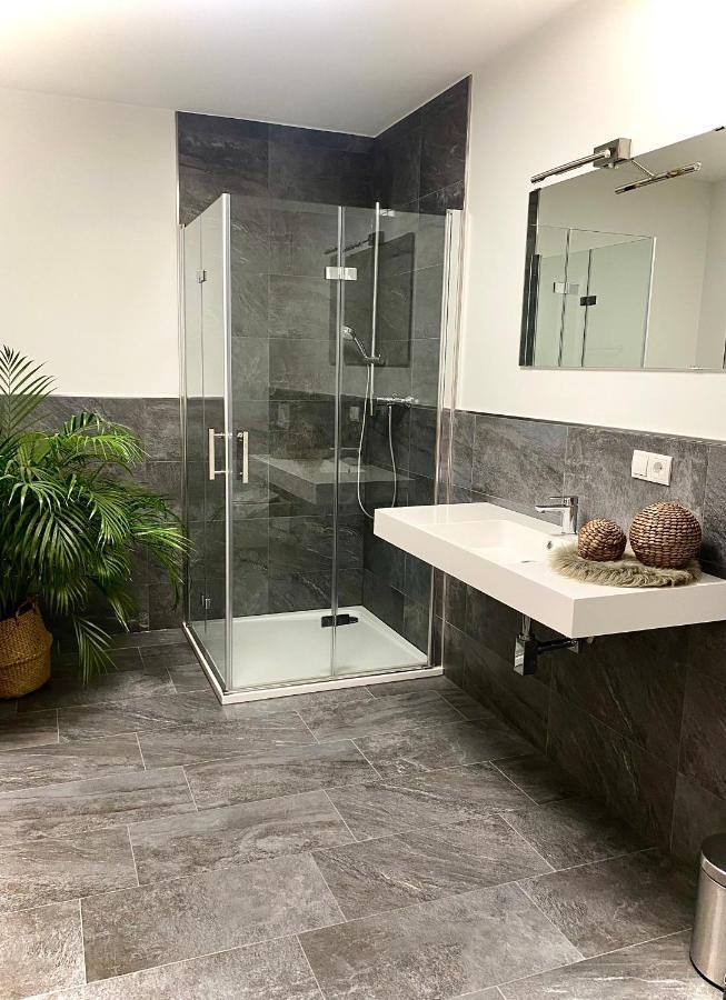 Arlberg Kristall Appartements Dalaas Zewnętrze zdjęcie